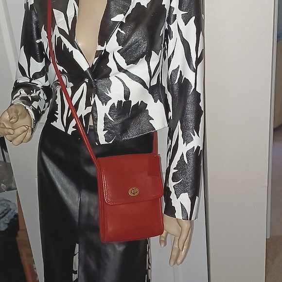 VINTAGE EARLY 1990's COACH SCOOTER BAG - Picture 14 of 17